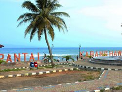 Objek Wisata Pantai Kabupaten Sukabumi Masih Sepi Wisatawan