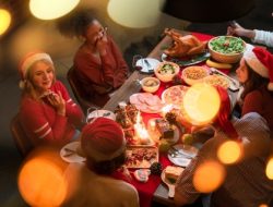 Rayakan Natal Dengan Keluarga Sambil Menikmati Makanan Khas Berbagai Daerah
