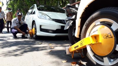 Mulai Besok Dishub Gelar Operasi Tertibkan Parkir Liar