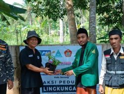 Kader Ansor dan Komunitas Pemuda Sadar Pembibitan Cinangka Gelar Aksi Penanaman Pohon