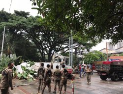 Pemkot Bandung Tertibkan Bangunan Liar di Cikapundung River Spot