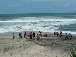 Empat Wisatawan Terseret Ombak, Dua Orang Hilang di Pantai Karang Panganten Kabupaten Sukabumi