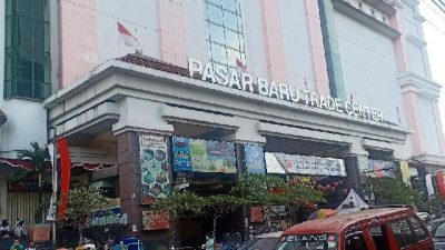 Omzet Pedagang di Pasar Baru Bandung Naik di Pertengahan Bulan Ramadhan