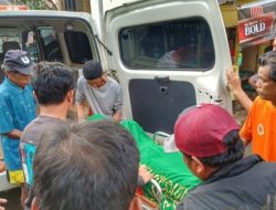 Seorang Warga Dayeuhkolot Tewas Kesetrum Ketika Banjir