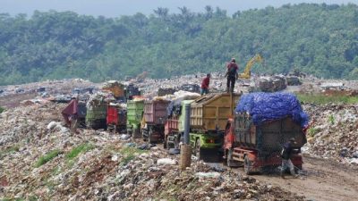 Atasi Masalah Penumpukan Sampah, Zona Satu TPA Sarimukti Kembali Dibuka