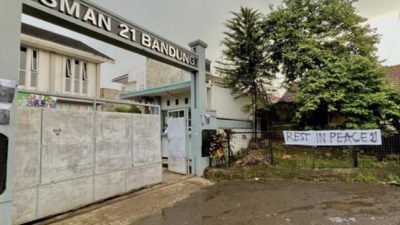 Ratusan Siswa SMAN 21 Bandung Demo Terkait Pembatalan Study Tour