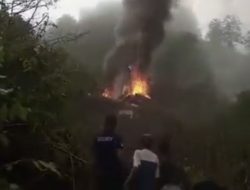 Helikopter Latih Jatuh di Ciwidey Kabupaten Bandung