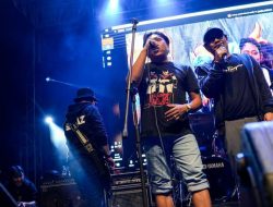 Kolaborasi Savaz Band dengan Vokalis Jamrud dan Roy Jecovox Sajikan Pertunjukan Luar Biasa
