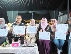 Pemkab Sumedang Berikan Penghargaan Untuk ASN Berprestasi