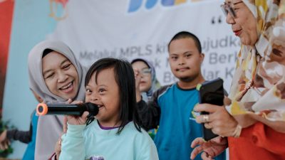 Keceriaan di Hari Pengenalan Lingkungan Sekolah di SLBN Cileunyi