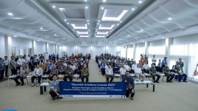 25 Siswa SMK Terima Beasiswa Pendidikan Dari PT Hyundai Motor Manufacturing Indonesia