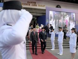 Hari Pertama Bey Machmudin Sebagai Penjabat Gubernur Jawa Barat