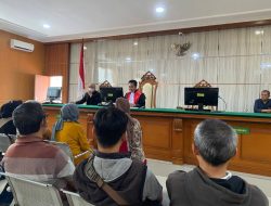 Tertangkap Tangan Buang Sampah Sembarangan 10 Warga Bandung Jalani Sidang Tipiring