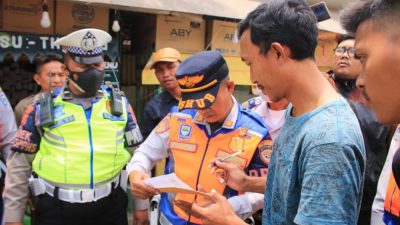 Penertiban Parkir Ilegal di Jalan Asia Afrika: Dishub Kota Bandung Tutup 2 Area Parkir