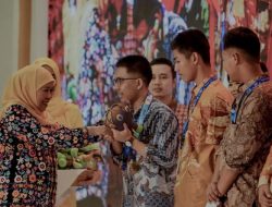 Haru dan Bangga Tak Terbendung Dirasakan Peraih Medali Emas di LKS SMK Nasional