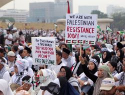 Aksi Damai Bela Palestina Monas
