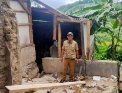 Bencana Pergerakan Tanah Guncang Kampung Cinta Mekar, Tiga Rumah Rusak