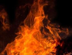 Empat Kios Hancur Dilalap Api di Pasirjambu, Kabupaten Bandung