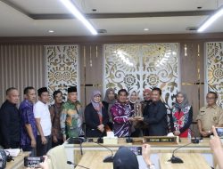 DPRD Jabar Terima Kunjungan Kerja DPRD Bengkulu Bahas Penganggaran Alokasi Dana Program Kemensos dan Dinsos