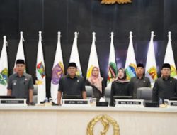 DPRD Jabar Tanggapi Penjawaban Gubernur Terkait Ranperda P2APBD TA 2023