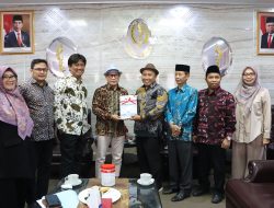 Terima Audiensi Komisioner Komisi Informasi, Ketua DPRD Jabar Buky Wibawa Apresiasi Raihan Hasil Survey Indeks Tertinggi Nasional