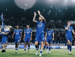 Persib Berpeluang Cetak Sejarah, Bandung Siapkan Nobar Besar-besaran